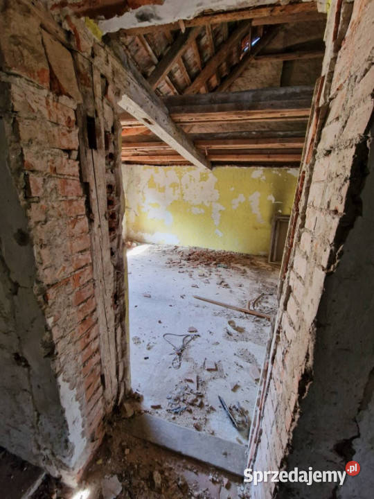 Mieszkanie do generalnego remontu Szymanów Piętro 1 sprzedam