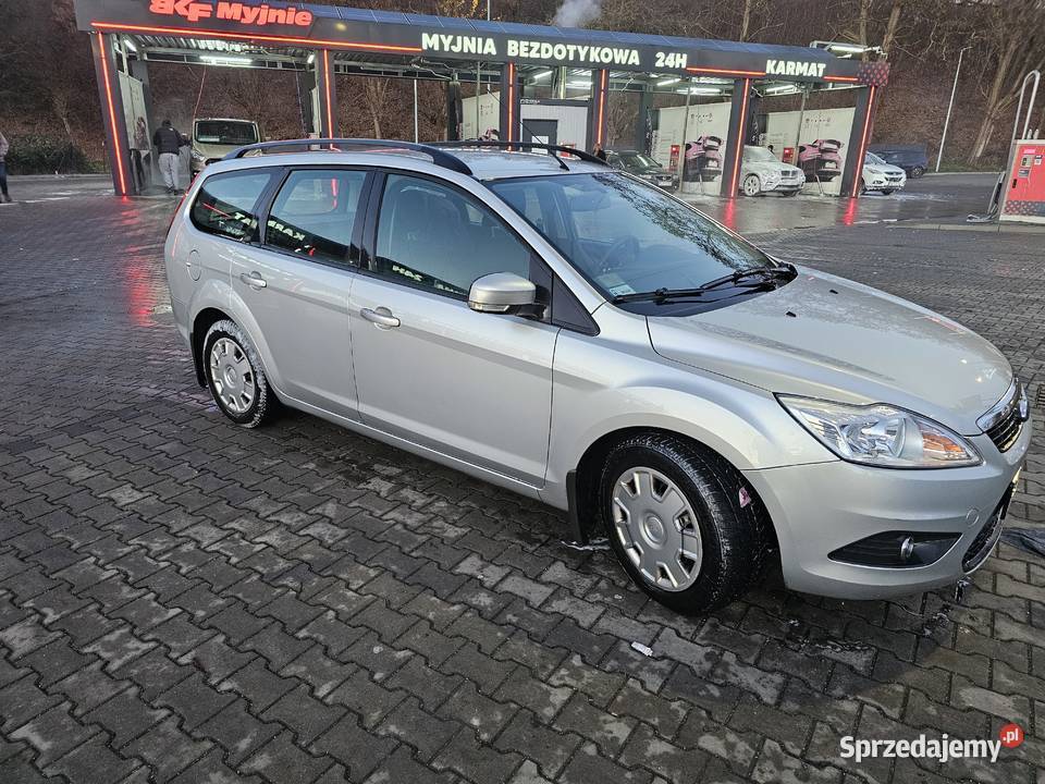 Ford Focus Mk2 Silver X Kombi produkcji 2009 wspomaganie kierownicy