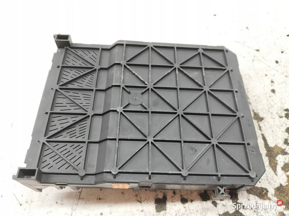 SKRZYNKA BSI 9657999680 E0100 Peugeot Partner I