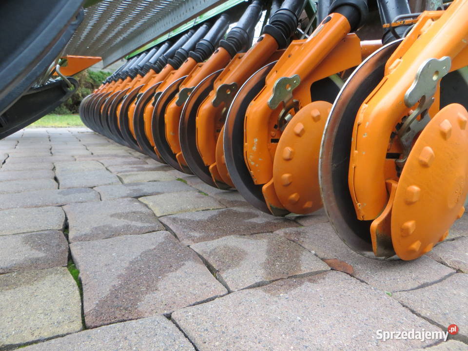 Siewnik Amazone D930 Special talerzowy amalog