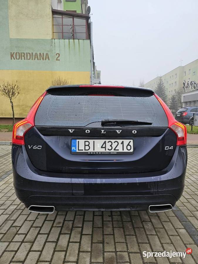 Volvo V60 D4 2016 salon polska Międzyrzec Podlaski