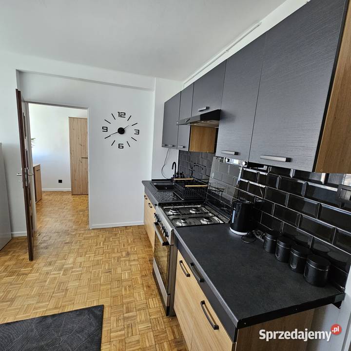 2 pokoje z aneksem kuchennym na Służewcu piwnica Warszawa