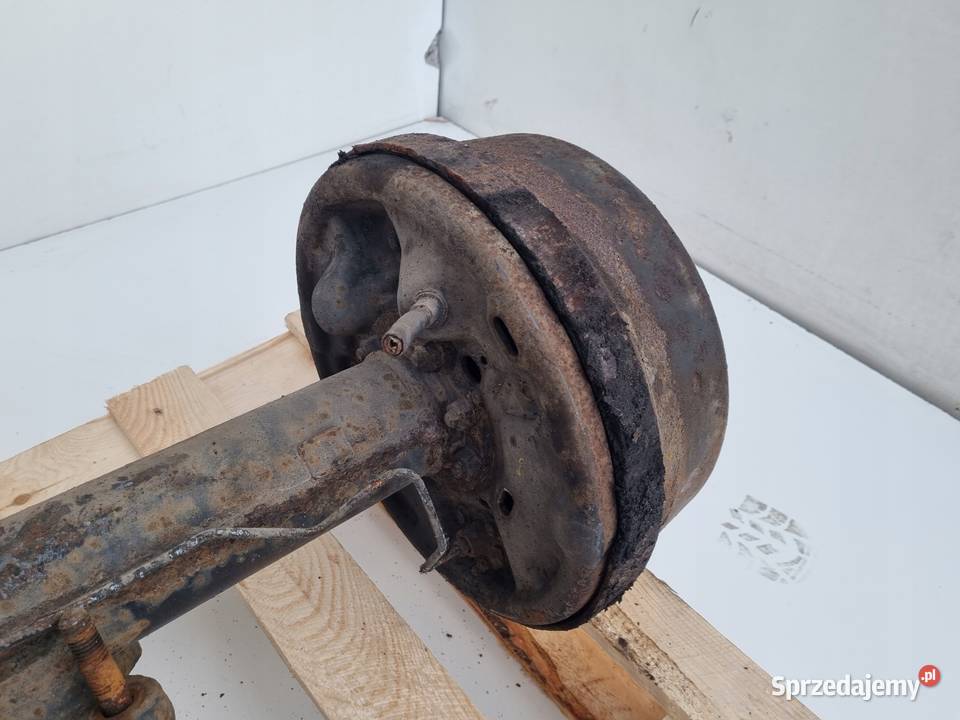 Nissan Cabstar 30 D TD TYLNI MOST TYLNY TYŁ osobowe Rudka