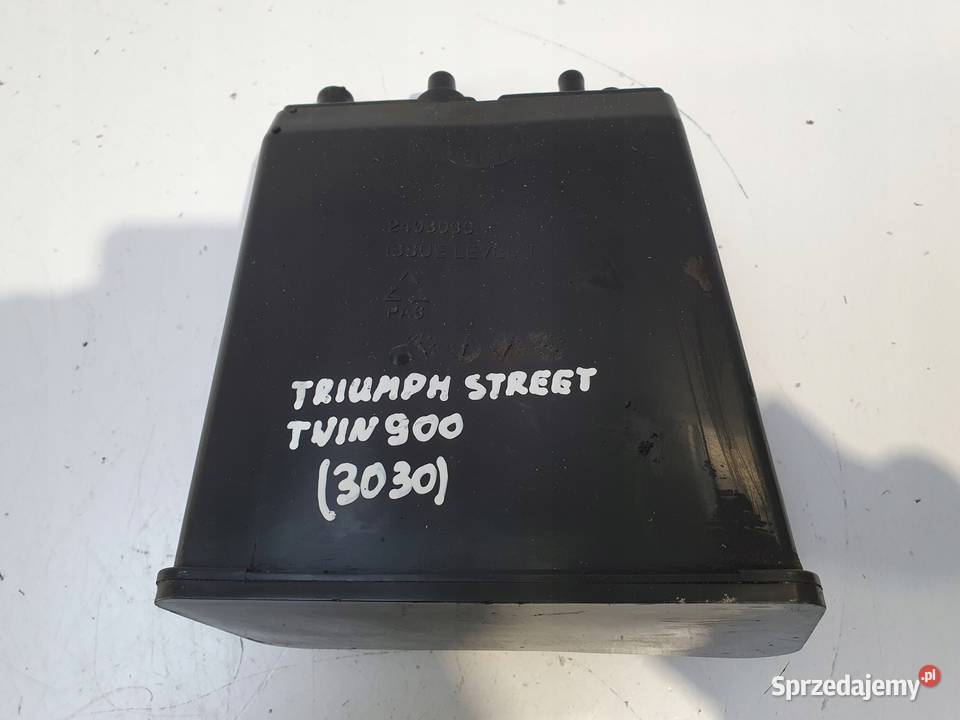 FILTR WĘGLOWY Triumph Street Twin 900 18 2403030 Chełm