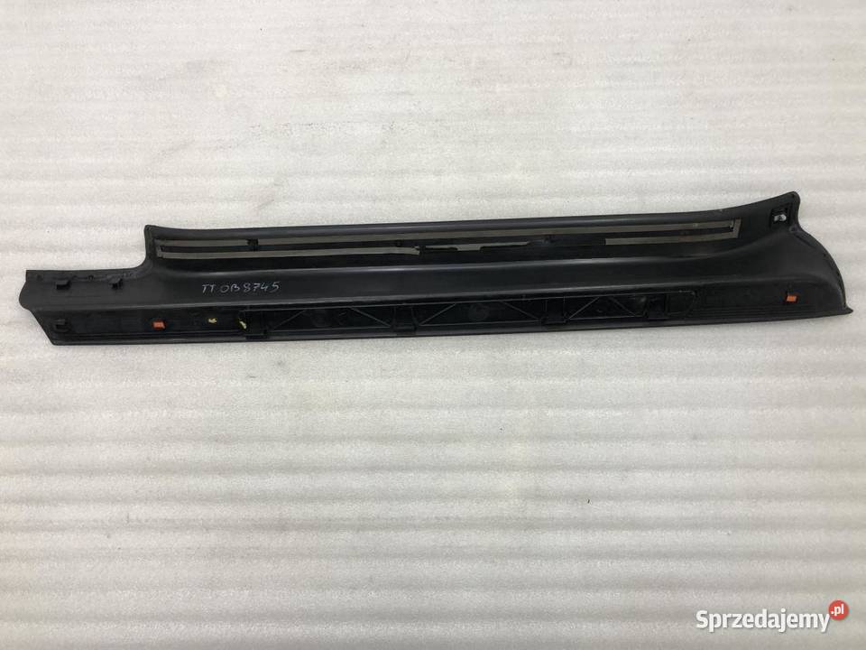 LISTWA PROGOWA PRAWA AUDI TT 8J 8J0853492G Motoryzacja