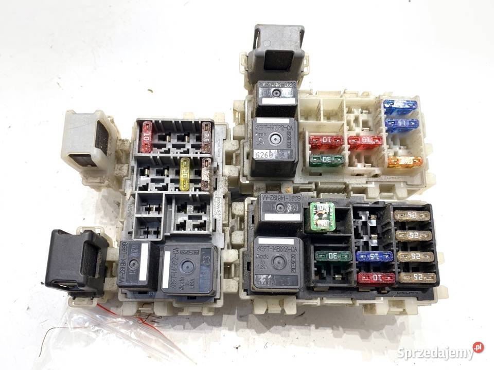 SKRZYNKA BEZPIECZNIKÓW FORD GALAXY II Minivan osobowe sprzedam