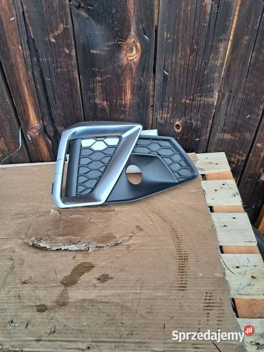 Prawa kratka Audi A4 B9 Lift SLine 8W0807682AM dolnośląskie sprzedam