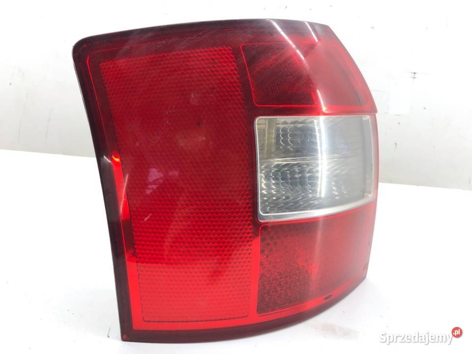 LAMPA LEWY TYŁ AUDI A4 B6 Hatchback 0005 ŚWIATŁO podkarpackie