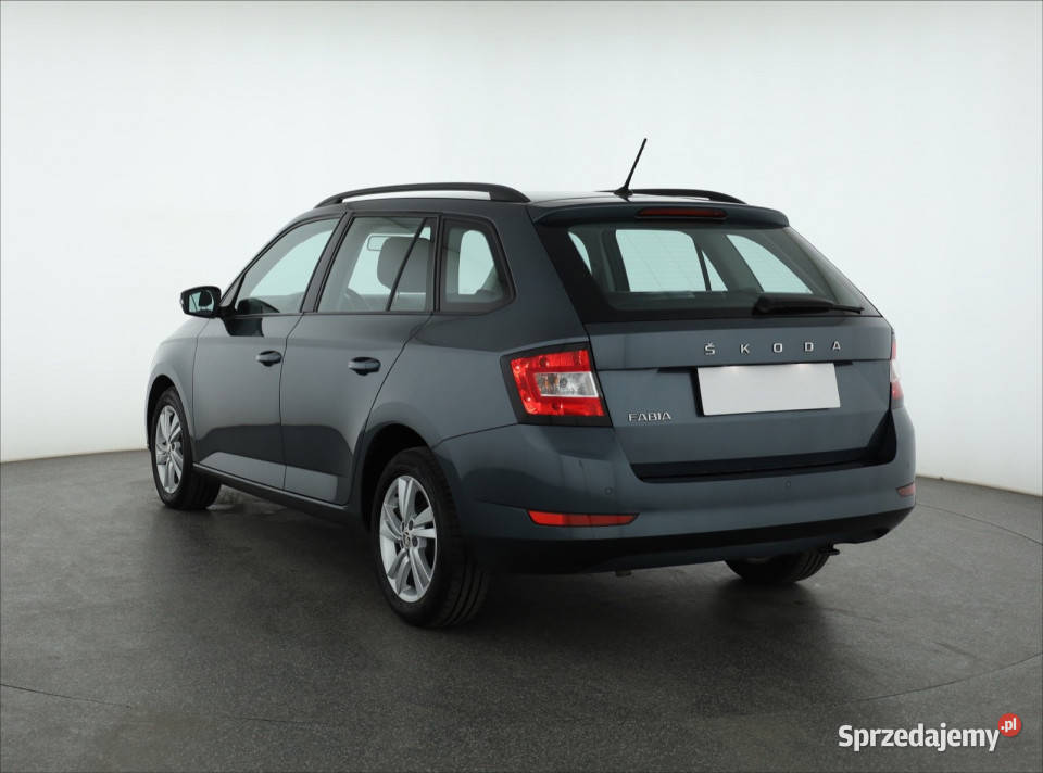 Skoda Fabia 10 TSI 147412km Piaseczno