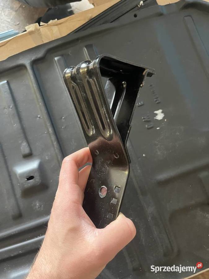 Oryginalny klin pod koło BMW e36 Ostrów Mazowiecka
