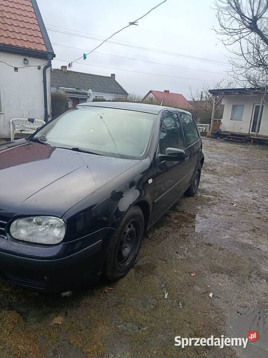 Volkswagen Golf 4 długie opłaty okazja sprowadzony