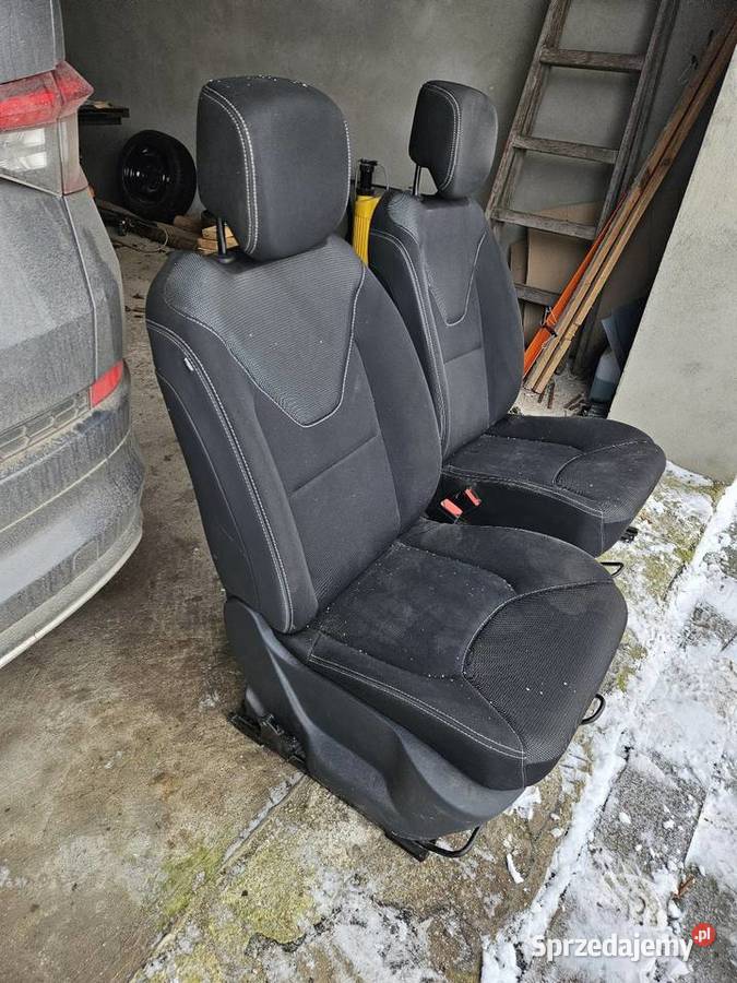 Fotel prawy lewy siedzenie Clio IV Klonówek