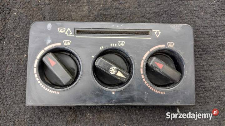 MercedesBenz 200 300 W123 1976 Panel nawiewu Łagiewniki