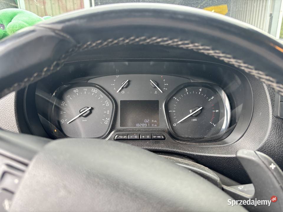 OPEL VIVARO 2022 automatyczna Piotrowice-Kolonia