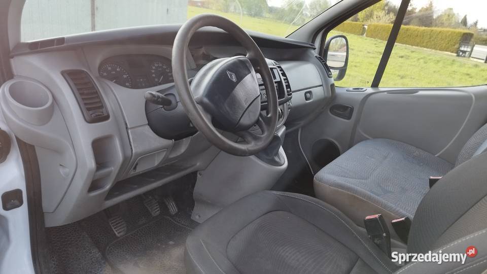 Renault Trafic Vivaro19 cdti klima elektryka hak Żywiec