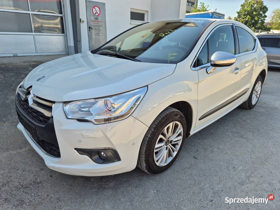 Citroen DS4 SoChic z Niemiec BIAŁA PERŁA 2012r MP3 Tarnów