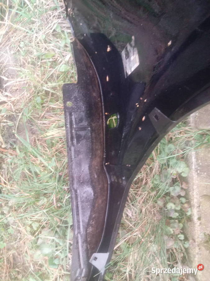 Błotnik lewy Passat b4 części blacharskie Nowinka sprzedam