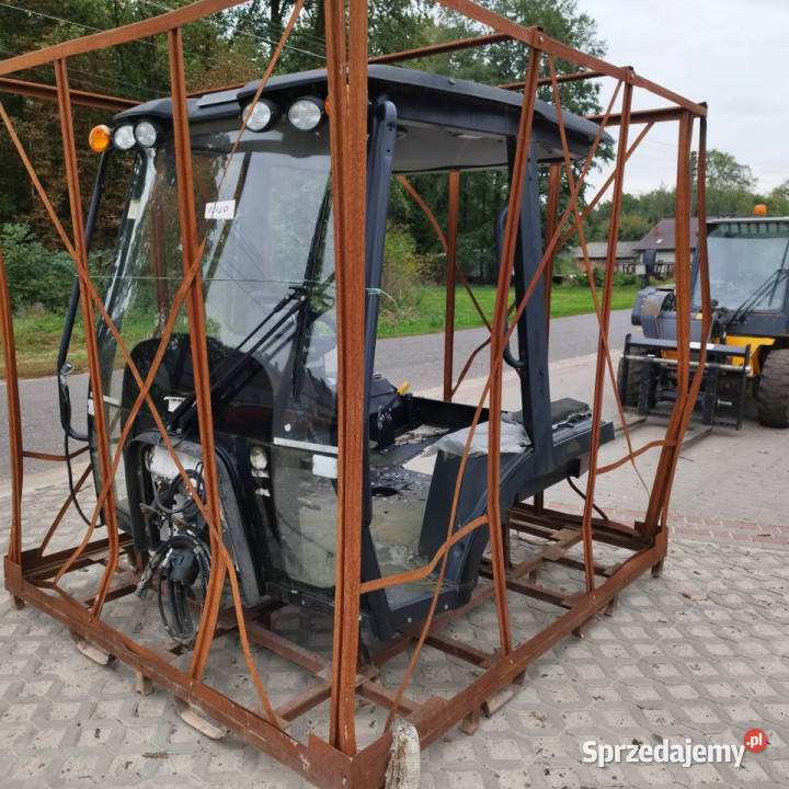 Kabina do koparkoładowarki JCB CX pełny VAT łódzkie Zabostów Mały
