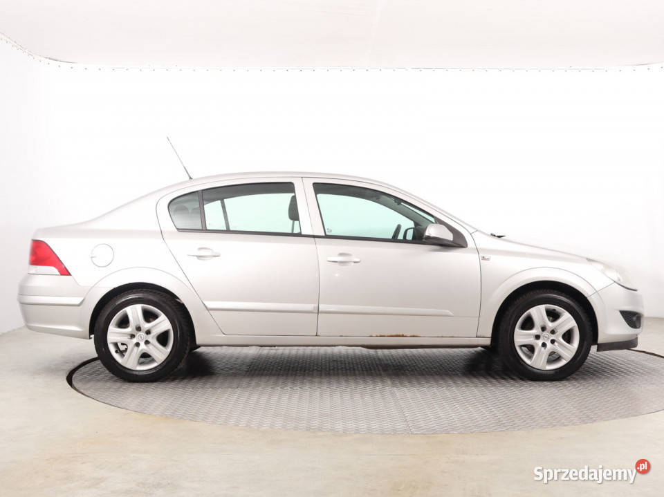 Opel Astra 16 16V Katowice