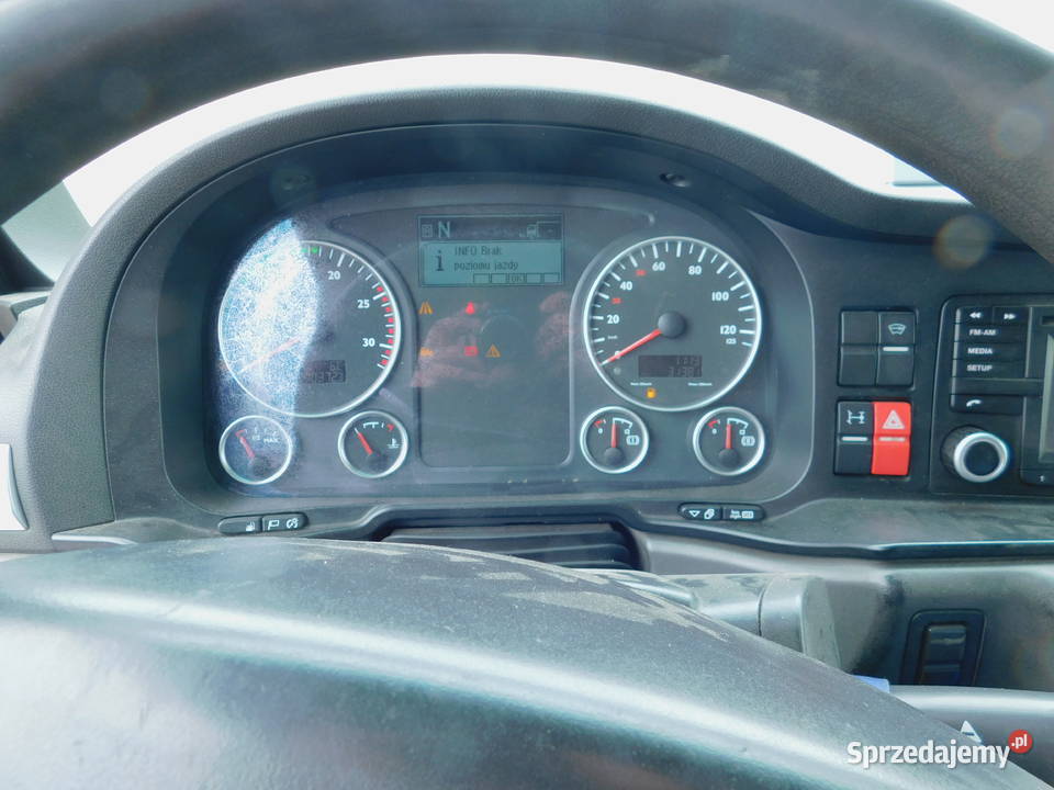 Syndyk sprzeda ciągnik samochodowy MAN TGX 14880 automatyczna Ciągniki siodłowe Orońsko