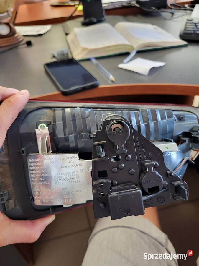 Prawa tylna lampa Klapy BMW X1 F48 prawy tył Led Wrocław
