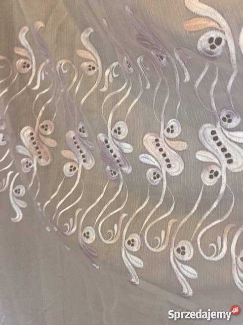 Sliczna firanka w stanie