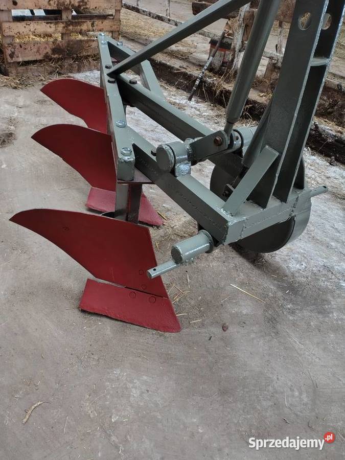 Pług 3 skibowy wyremontowany nowy Pługi Rzewuszyce