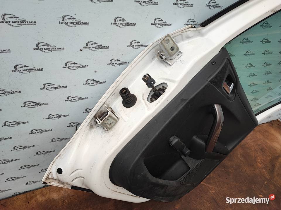 PEUGEOT 2008 I 13r drzwi prawe tył 130 mikronów Kielce