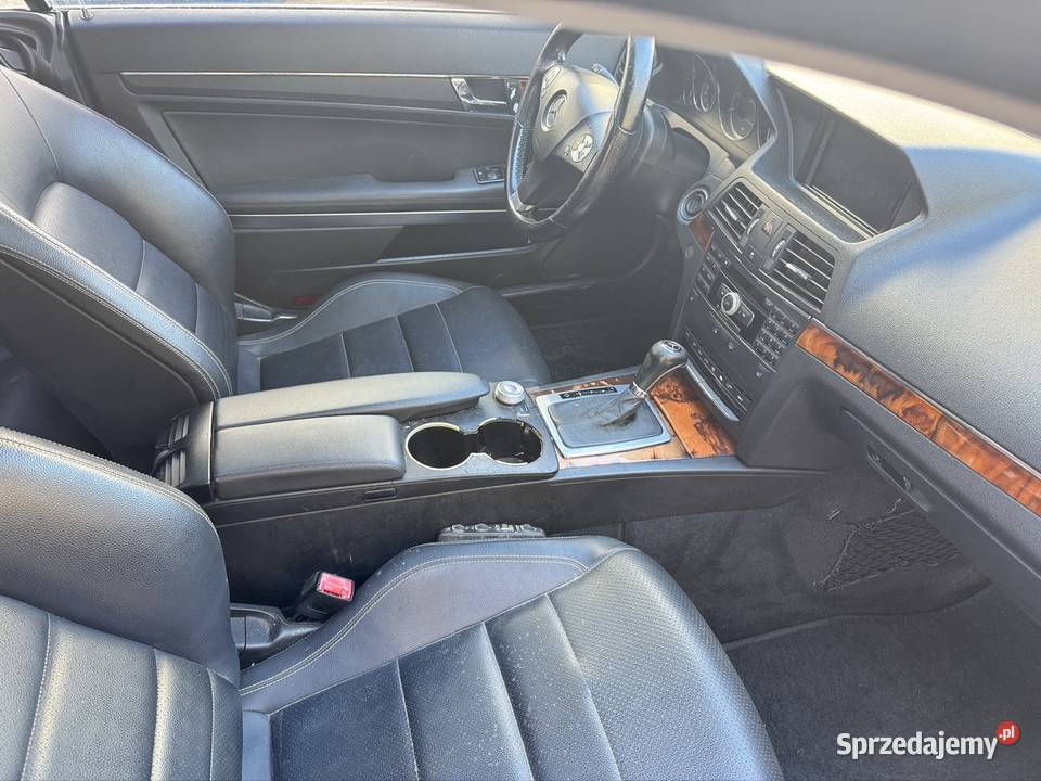 Mercedes E350 W207 benzyna szklany dach wielkopolskie Konin