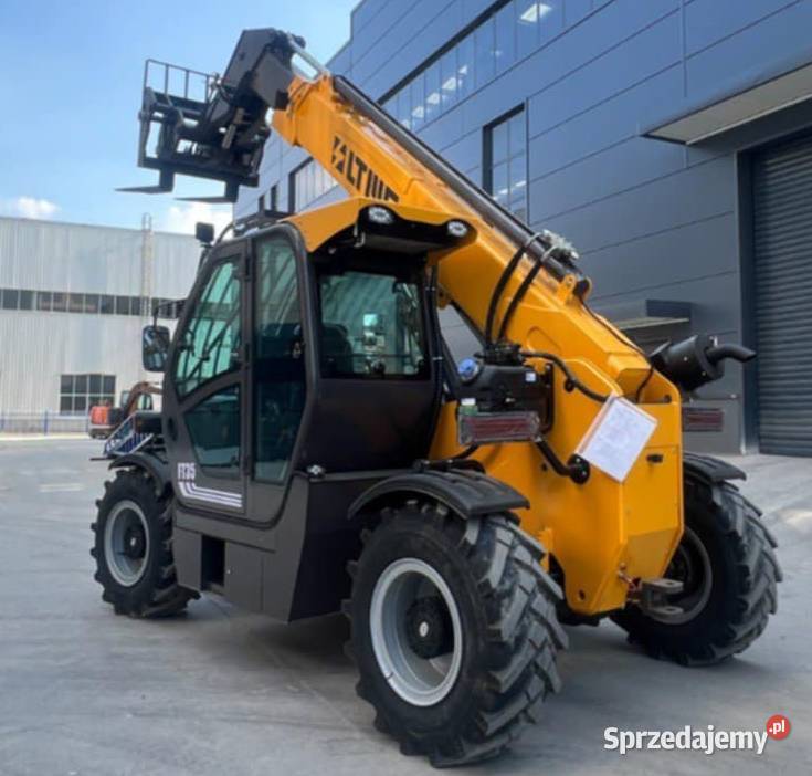 NOWA ładowarka teleskopowa 35T nieuszkodzony Pasym