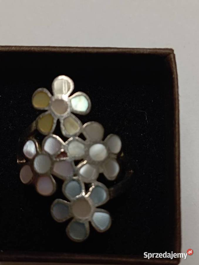 Pierścionek srebrny kwiatki srebro Zegarki i Biżuteria Radom