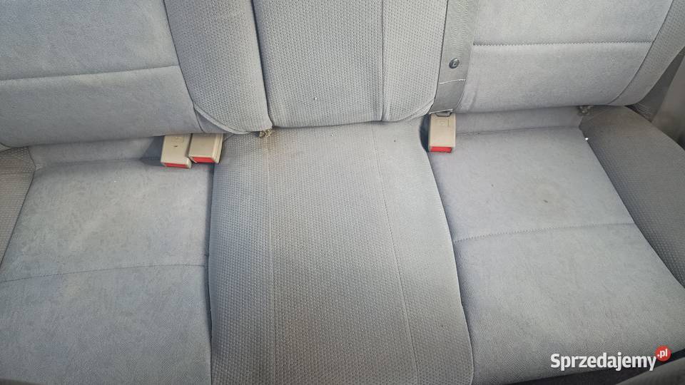 Toyota Corrolla e 11 lift 2001 r na częsci osobowe Radom