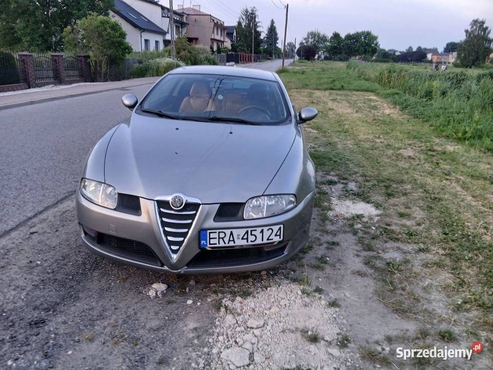 Sprzedam Alfa Romeo gt 18 ts 2006 2/3 Strzałków
