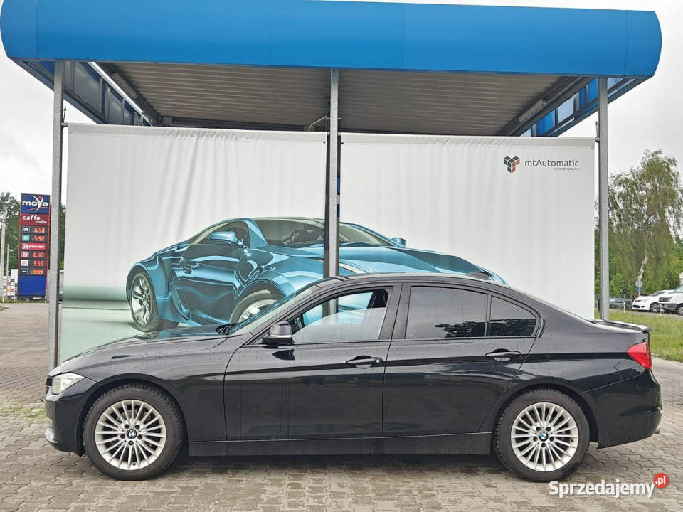 BMW 320 F30F31 2012 BMW