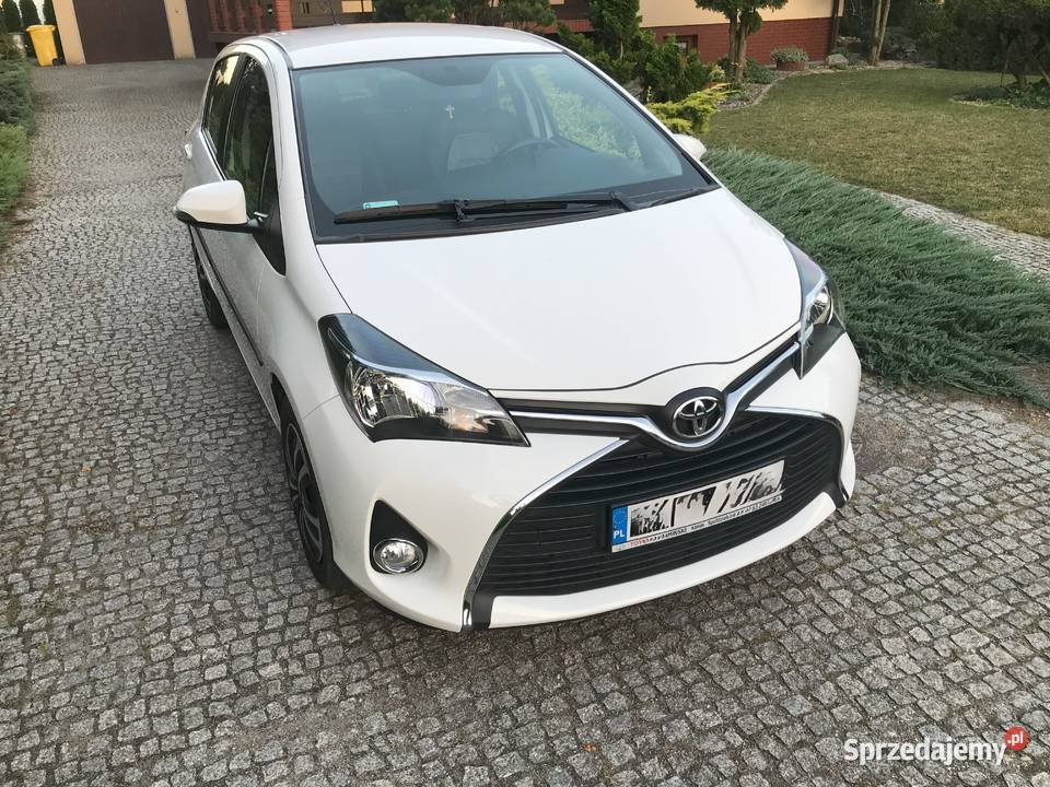 TOYOTA YARIS SPRINT 2017 auto z salonu stan Yaris Uniejów sprzedam
