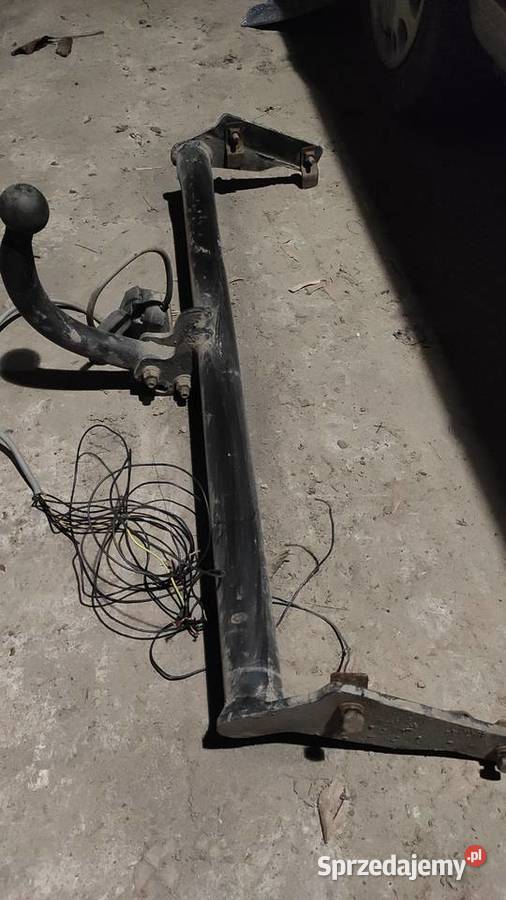 Skoda Felicia części hak rozpórka koła owiewki