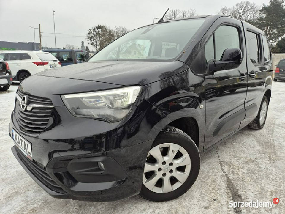 Opel Combo Life Najbogatsza wersja Kamery 360 wielofunkcyjna kierownica Samochody osobowe Bydgoszcz sprzedam