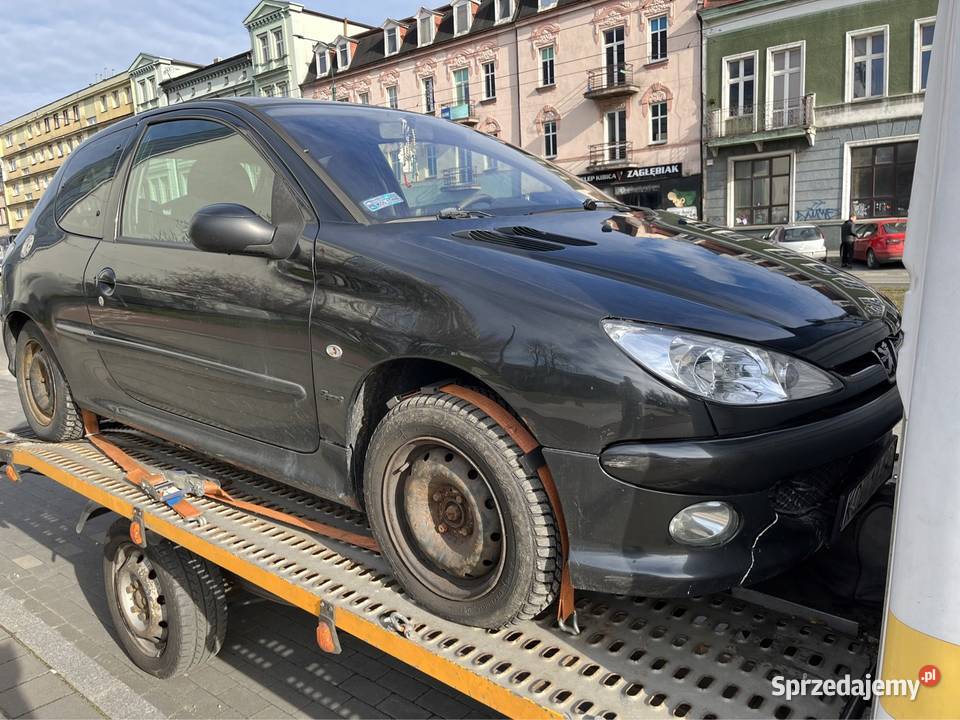 Laweta transport holowanie Transport towarów Czeladź