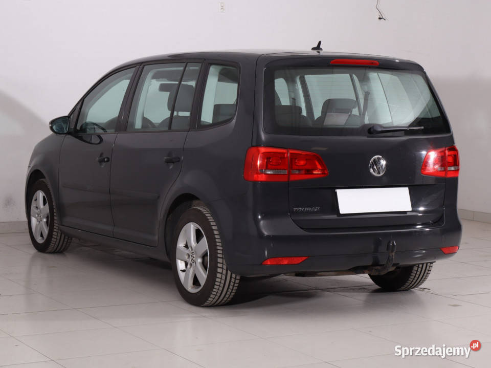 VW Touran 12 TSI hak