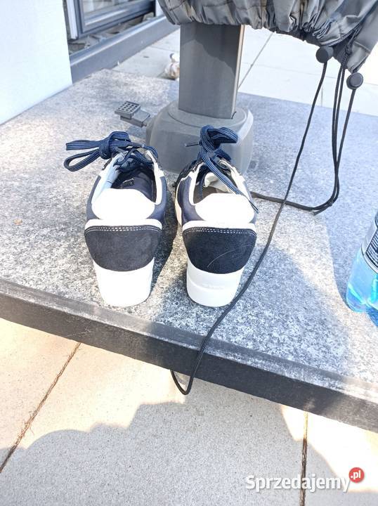 Buty na koturnie Geox Półbuty