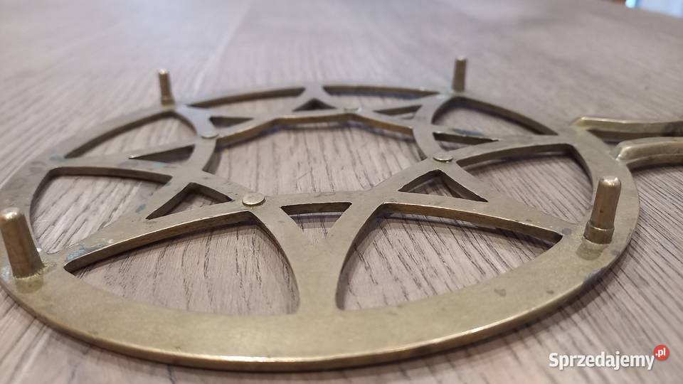 Podstawka mosiężna pod garnek żelazko 682