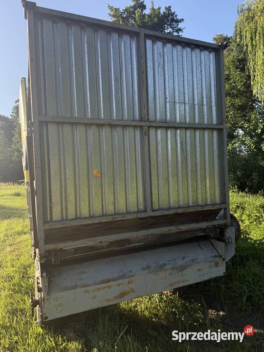 Rozrzutnik obornika na resorach dwuosiowy z Babice sprzedam