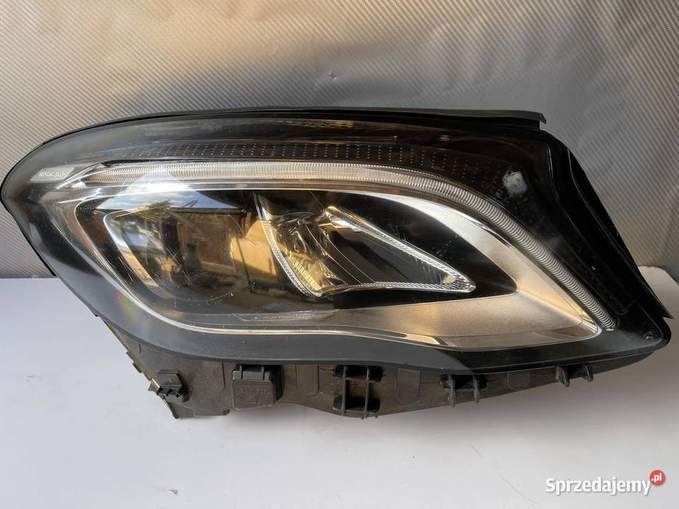 MERCEDES GLA PRAWA LAMPA PRZÓD FULL LED sprzedam