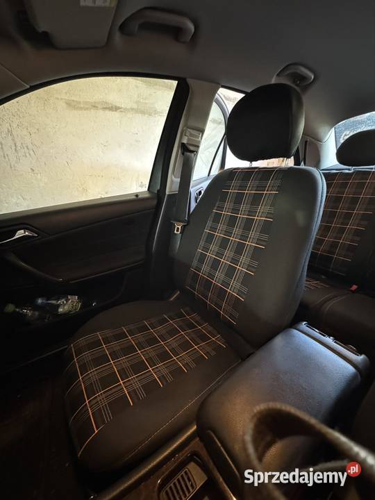 Dedykowane pokrowce Mercedes Benz w203
