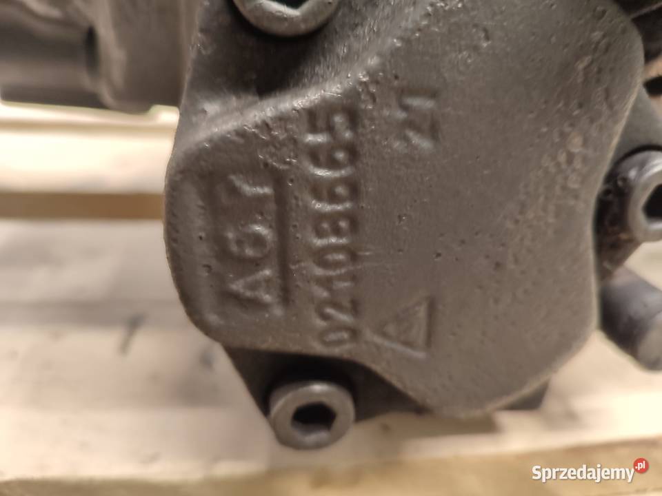 Pompa hydrauliczna 65100607 0229572N MERLO P307
