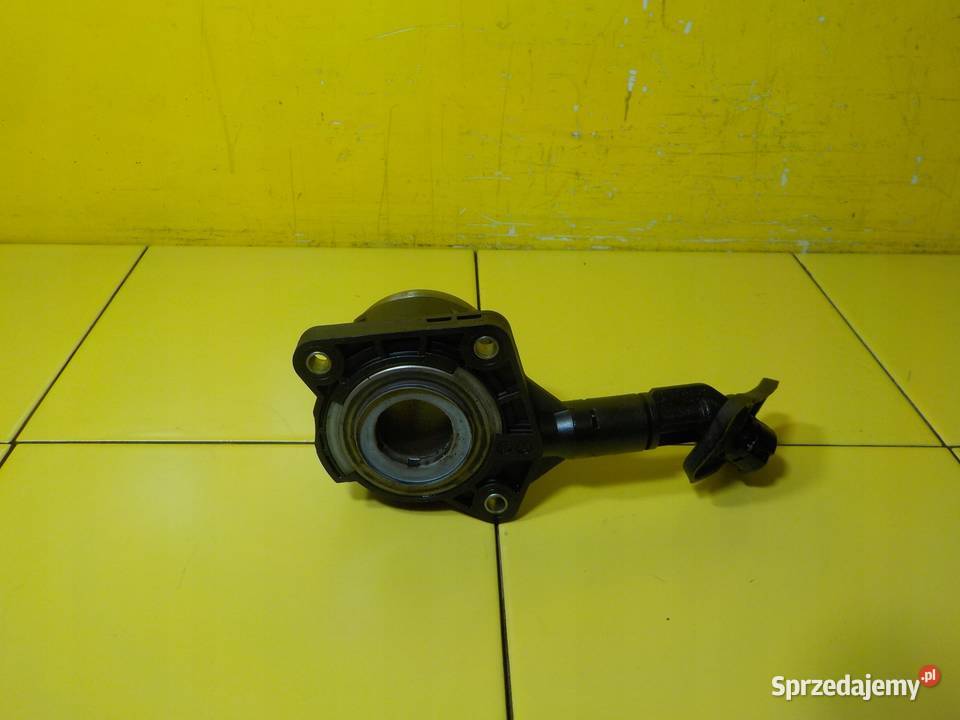 KUGA MK2 FOCUS C 15 ECOBOOST 17r 150 M8MA Suków