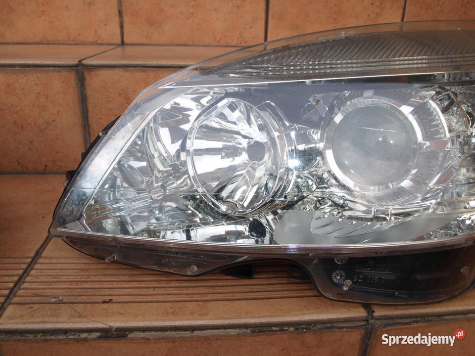 Mercedes C klasa W204 lampy przód zwykłe 2007 wielkopolskie Kalisz sprzedam