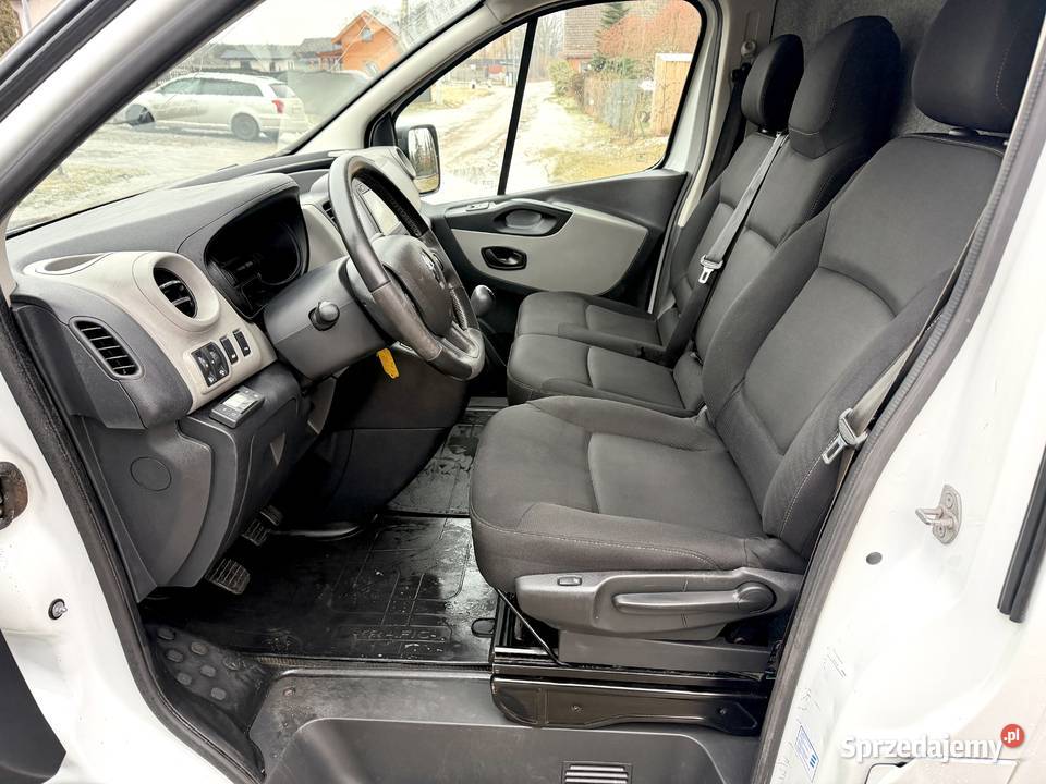 Renault Trafic Long 16 DCI 120 Klima Piękny 1560cm3 Kamień Pomorski sprzedam