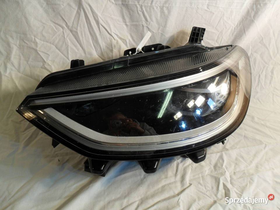 REFLEKTOR PRZÓD STRONA LEWA VOLKSWAGEN ID3 Nowy Tomyśl