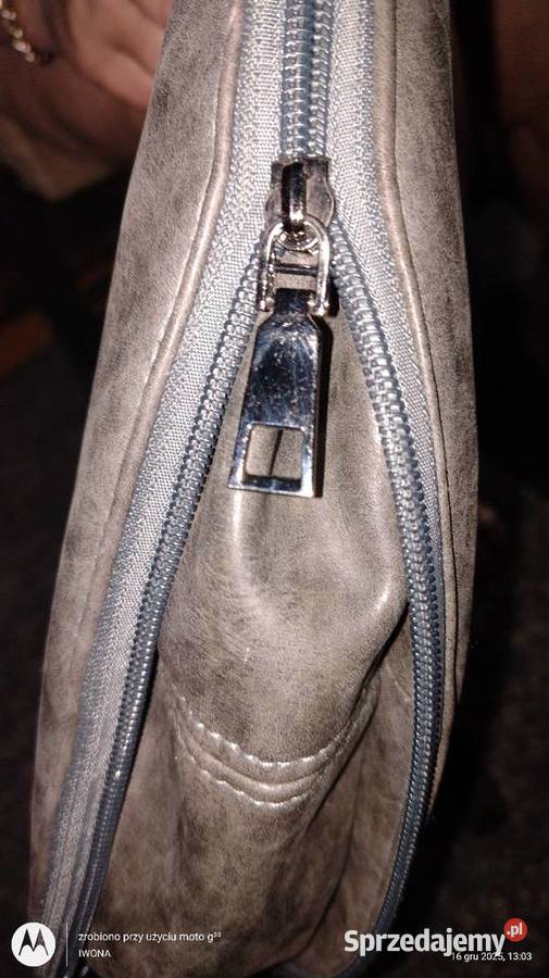 Elegancka szara torebka ze skóry Im Haoda Torby i torebki Ostrów Wielkopolski